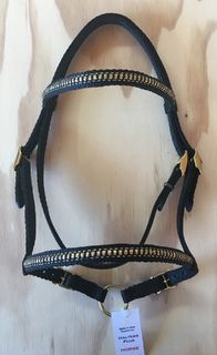 In-hand show halter